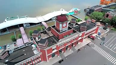 4K航拍南京地标中山门码头视频的预览图